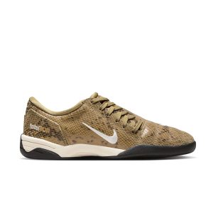 WMNS NIKE T90 SE