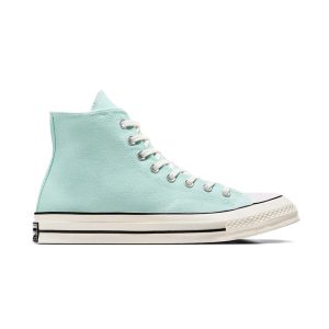 CHUCK 70